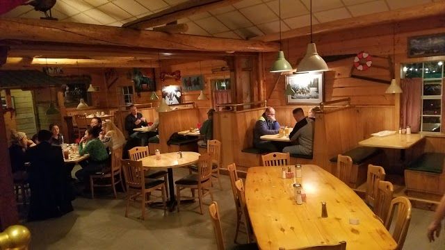 Boss Hogg's Restaurant & Saloon